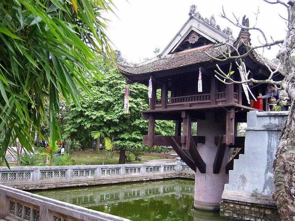 Phu Nhuan Hotel هانوي المظهر الخارجي الصورة